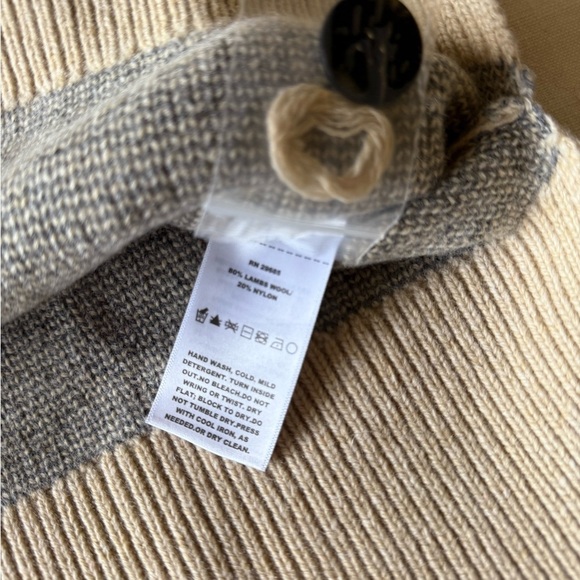 Pendleton Cream and Red Cardigan Sweater Oversized Wool Blend - Picture 10 of 13